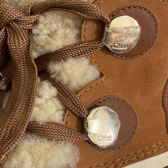 Sorel x Chloe Boots - Picture 9 of 10